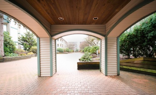 411-2915 Glen Drive, Coquitlam, BC 