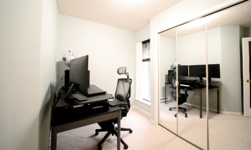 411-2915 Glen Drive, Coquitlam, BC 