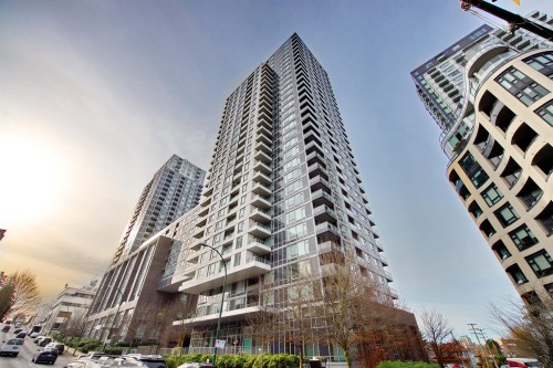 2301-5515 Boundary Road  Vancouver, BC V5R 0E3