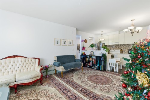 109-1033 St. Georges Avenue, North Vancouver, BC 