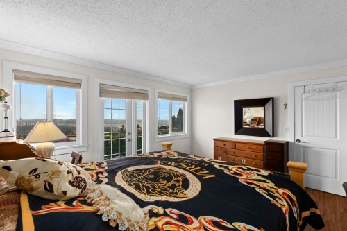 661 Andover Crescent, West Vancouver, BC 