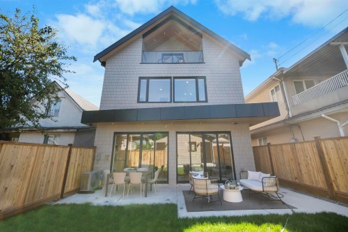 2-5033 Prince Albert Street, Vancouver, BC 