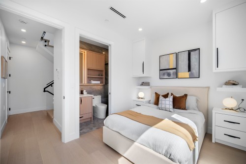 2-5033 Prince Albert Street, Vancouver, BC 