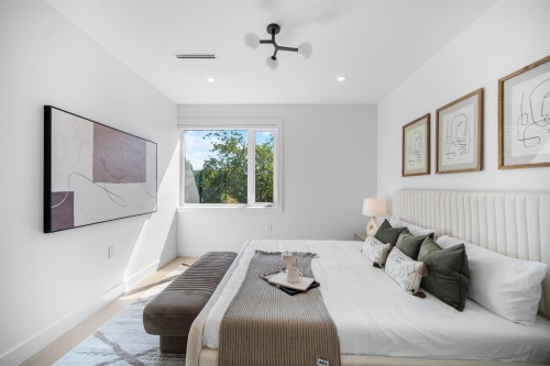 2-5033 Prince Albert Street, Vancouver, BC 