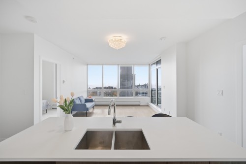 1103-9060 University Crescent, Burnaby, BC 