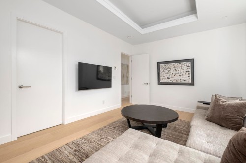 4987 Meadfeild Wynd, West Vancouver, BC 