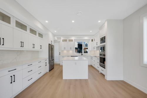 1002 Phare Crescent, Pemberton, BC 