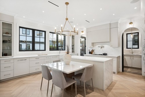 3970 Eton Street, Burnaby, BC 