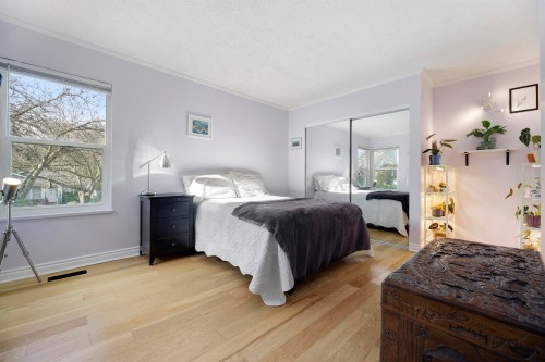 828 Nicolum Court, North Vancouver, BC 