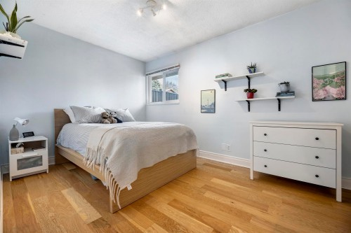 828 Nicolum Court, North Vancouver, BC 