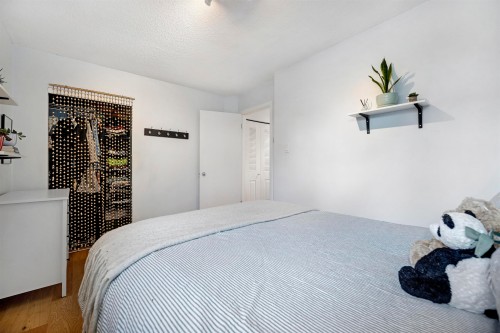 828 Nicolum Court, North Vancouver, BC 