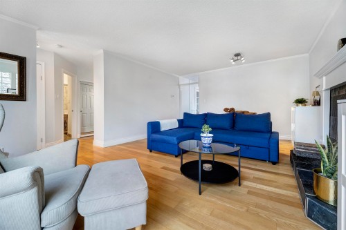 828 Nicolum Court, North Vancouver, BC 