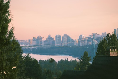 1555 Lawson Avenue, West Vancouver, BC 