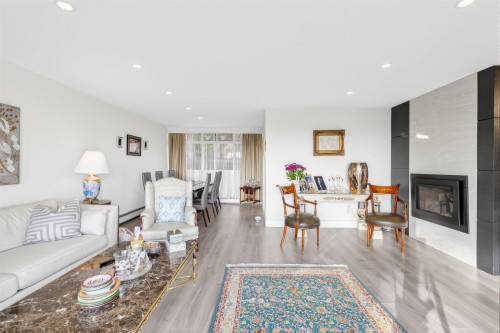 1555 Lawson Avenue, West Vancouver, BC 