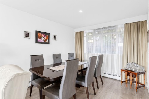 1555 Lawson Avenue, West Vancouver, BC 