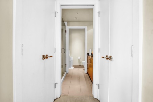 1003-3008 Glen Drive, Coquitlam, BC 