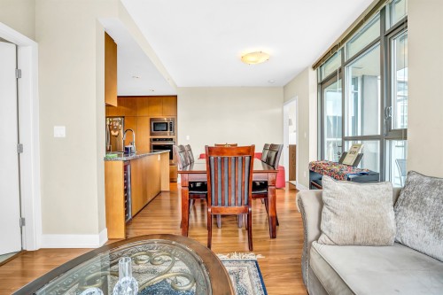 1003-3008 Glen Drive, Coquitlam, BC 