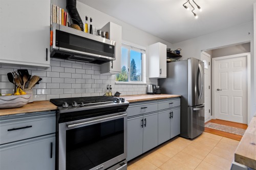 3-2301 St. Johns Street, Port Moody, BC 