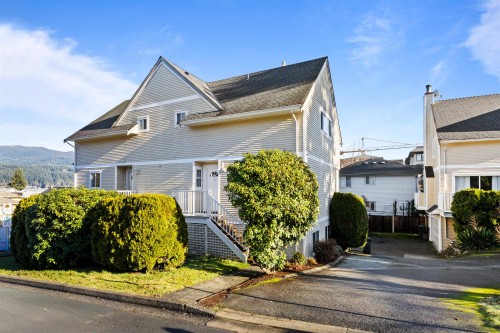 3-2301 St. Johns Street, Port Moody, BC 