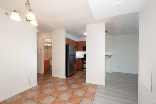 209-63 Keefer Place, Vancouver, BC 