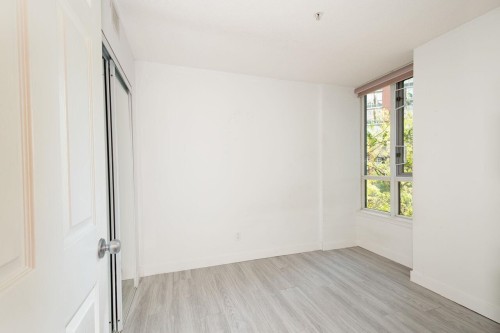 209-63 Keefer Place, Vancouver, BC 