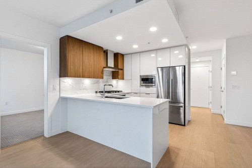 1506-7683 Park Crescent, Burnaby, BC 