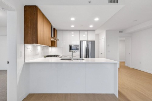 1506-7683 Park Crescent, Burnaby, BC 