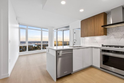 1506-7683 Park Crescent, Burnaby, BC 