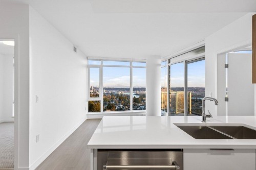 1506-7683 Park Crescent, Burnaby, BC 