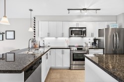 309-12283 224 Street  Maple Ridge, BC V2X 8Z3