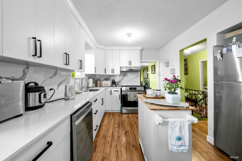 3091 Renfrew Street, Vancouver, BC 