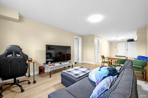 3091 Renfrew Street, Vancouver, BC 