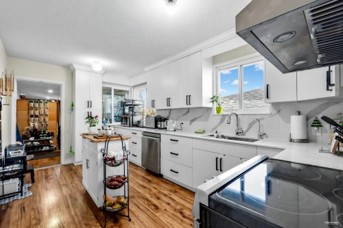 3091 Renfrew Street, Vancouver, BC 