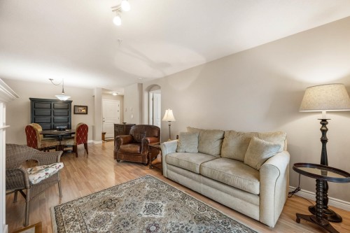 209-4770 52A Street, Ladner, BC 