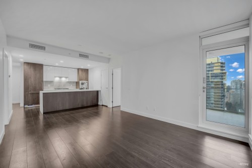 2106-6398 Silver Avenue, Burnaby, BC 