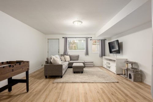 22404 Morse Crescent, Maple Ridge, BC 