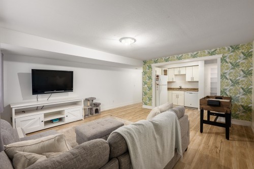 22404 Morse Crescent, Maple Ridge, BC 