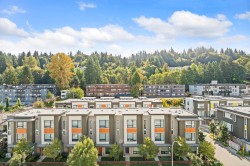 605-3038 St George Street  Port Moody, BC V3H 0L3