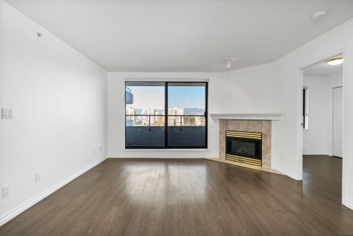 1106-6611 Cooney Road, Richmond, BC 