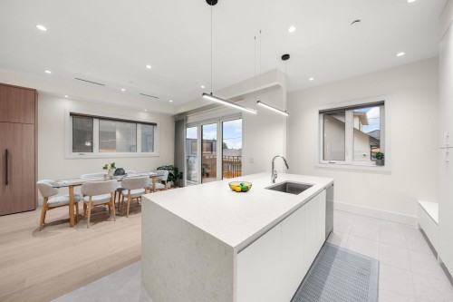 7851 Cartier Street, Vancouver, BC 