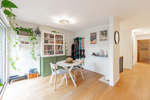 5-1786 Esquimalt Avenue, West Vancouver, BC 