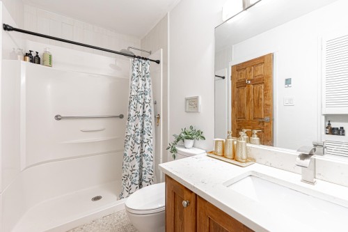 5-1786 Esquimalt Avenue, West Vancouver, BC 