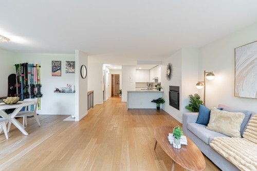 5-1786 Esquimalt Avenue, West Vancouver, BC 