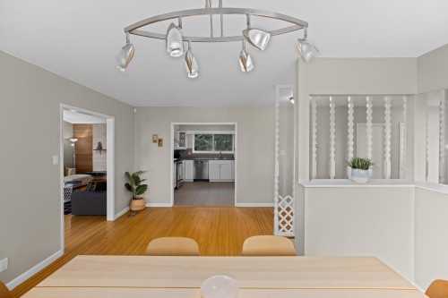 905 Greenwood Road, West Vancouver, BC 