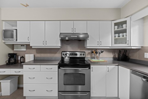 905 Greenwood Road, West Vancouver, BC 