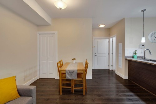 106-7377 14Th Avenue, Burnaby, BC 