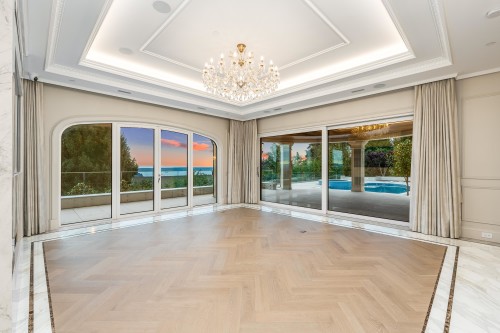 839 Eyremount Drive, West Vancouver, BC 