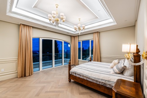 839 Eyremount Drive, West Vancouver, BC 