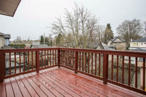 2945 12Th Avenue W, Vancouver, BC 