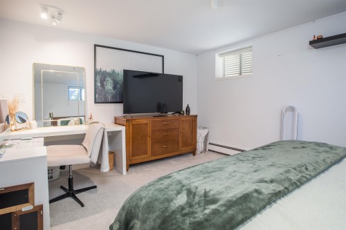 2945 12Th Avenue W, Vancouver, BC 